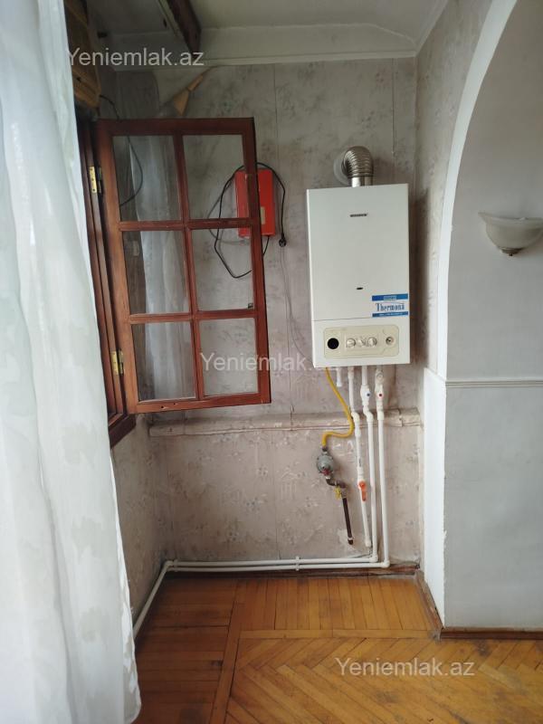 Satılır 2 otaqlı Bina evi menzil (Köhnə tikili), 50 m², Xətai rayonu — Mənzil, Bakı (12)