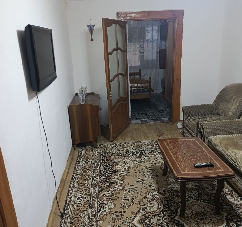 Kirayə üçün mebel və texnikası ilə tam təchiz olunmuş 2 otaqlı mənzil — Mənzil, Bakı (3)