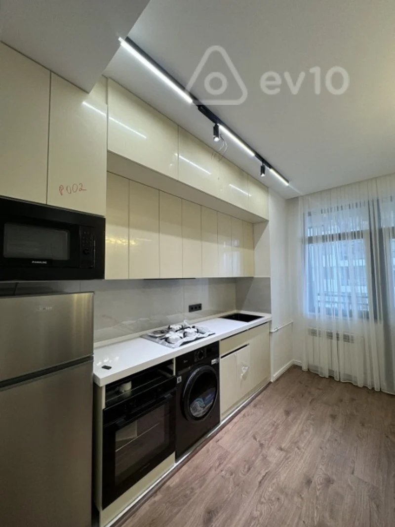 3 otaqlı mənzil, 80 m², Heydər Hüseynov küçəsi — kirayə — Mənzil, Bakı (5)