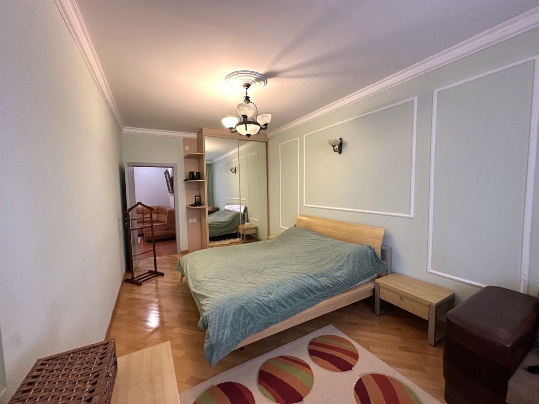 Satılır 4 otaqlı yeni tikili 240 m² — Mənzil, Bakı (11)