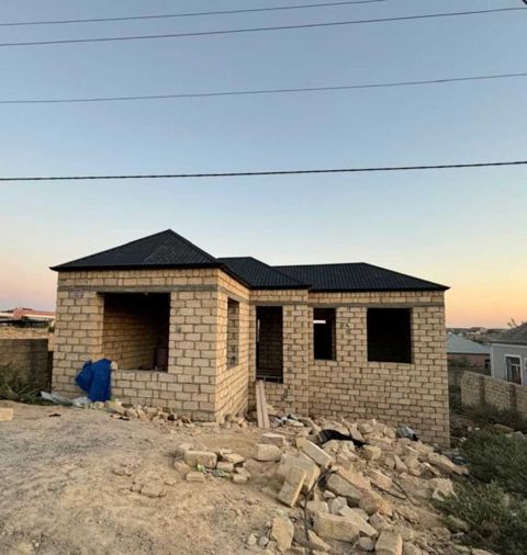 Satılır 3 otaqlı həyət evi/bağ evi 80 m² — Bakı