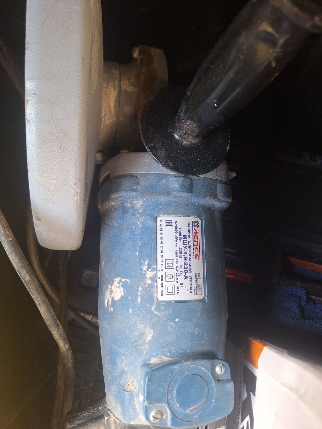 Uqlás “AGC-2300 E” bucaqslıyıcı (bolqar) - Disk diametri: 230 mm — Zımpara maşınları, Sumqayıt (2)