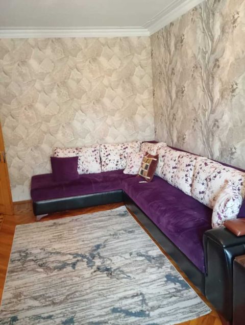 İcarəyə verilir 2 otaqlı köhnə tikili 60 m² — Bakı