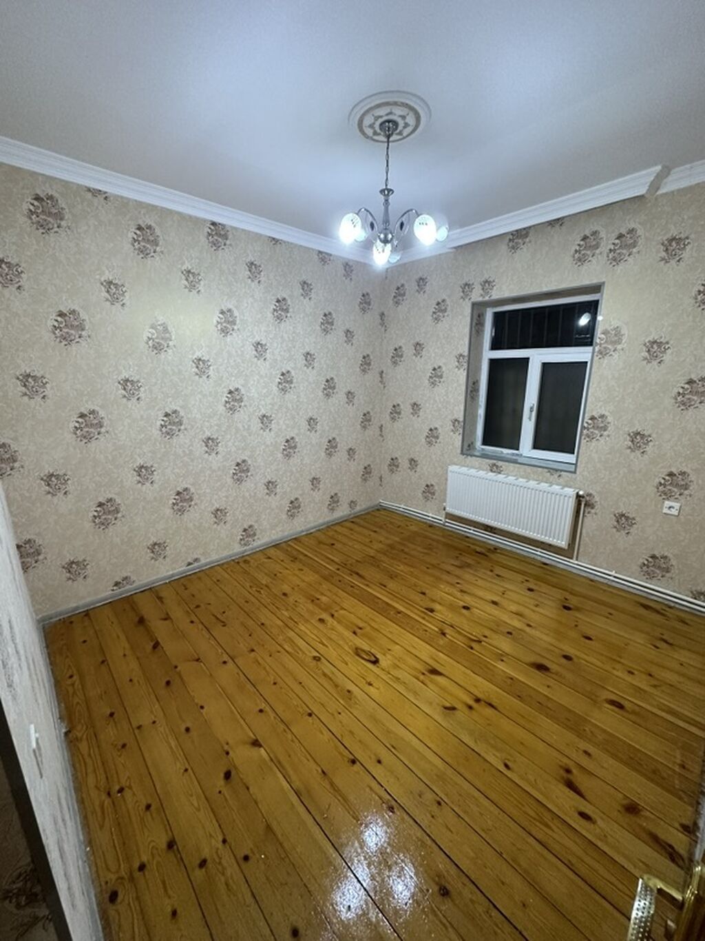 Binəqədi qəsəbəsində 3 otaqlı həyət evi satılır Əla yerləşmə — Ev, villa, Quba (4)