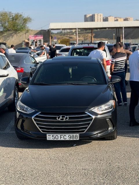 Hyundai Elantra, 2.0 L, 2017 il, 195 000 km — Bakı