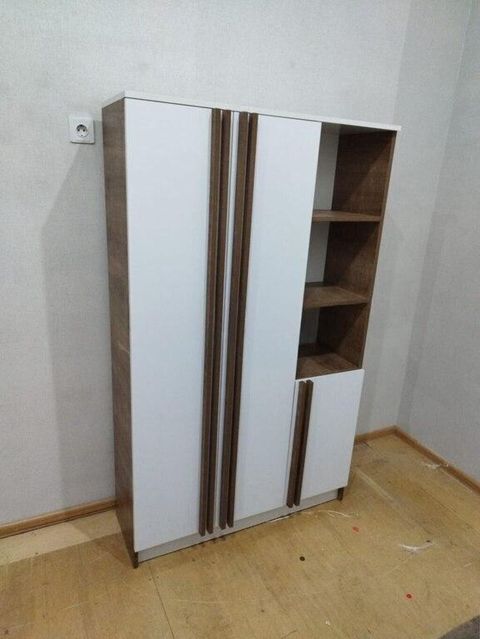 Düz dolab, Polkalı, Siyirməsiz, Azərbaycan — Bakı