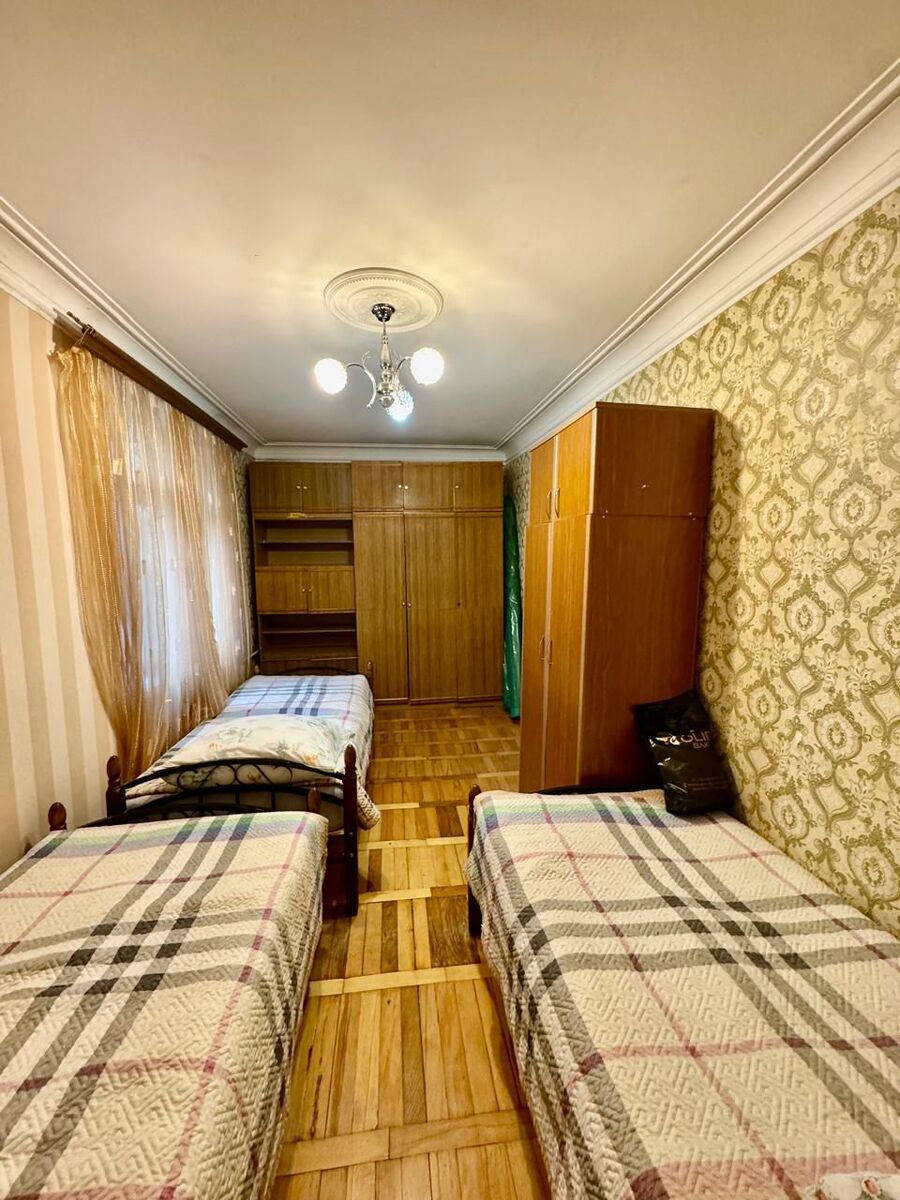Satılır 2 otaqlı köhnə tikili 55 m² — Mənzil, Bakı (3)
