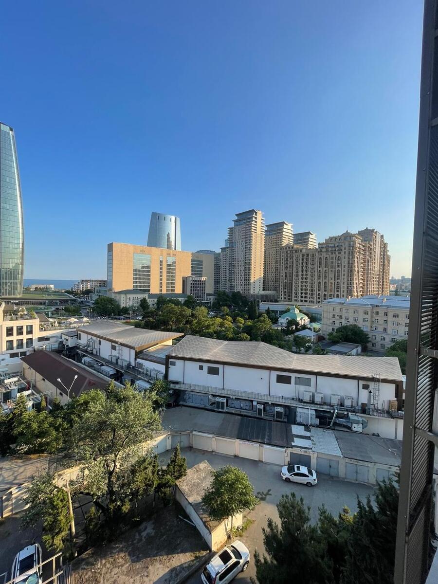 Satılır 3 otaqlı köhnə tikili 90 m² — Mənzil, Bakı (10)