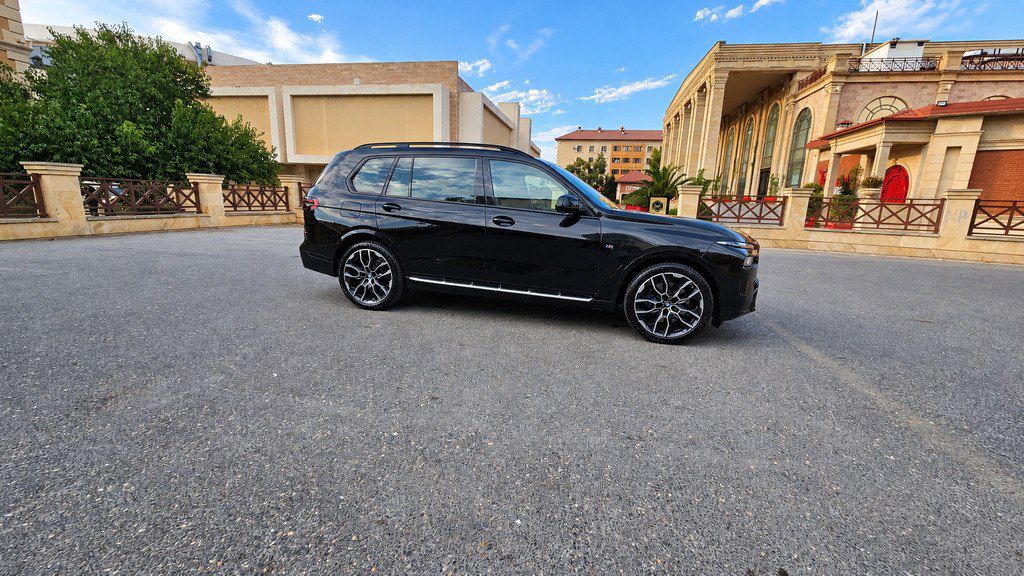 BMW X7, 3.0 L, 2023 il, 68 855 km — Avtomobillər, Bakı (3)