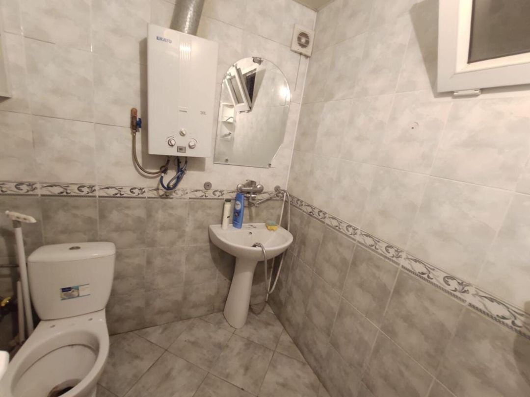 İcarəyə verilir 2 otaqlı köhnə tikili 60 m² — Mənzil, Bakı (5)