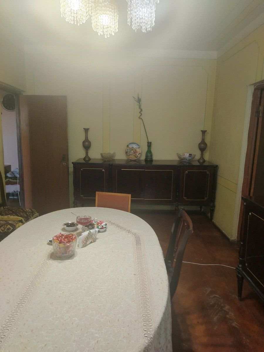 Satılır 5 otaqlı köhnə tikili 125 m² — Mənzil, Bakı (11)