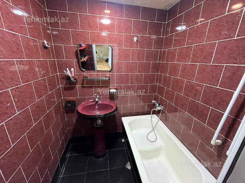 Satılır 3 otaqlı Bina evi menzil (Köhnə tikili), 69 m², 9-cu mikrorayon — Mənzil, Sumqayıt (11)
