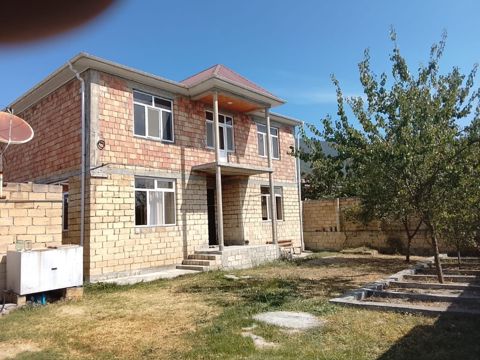 Həyət evi, Şəki ş — Şəki