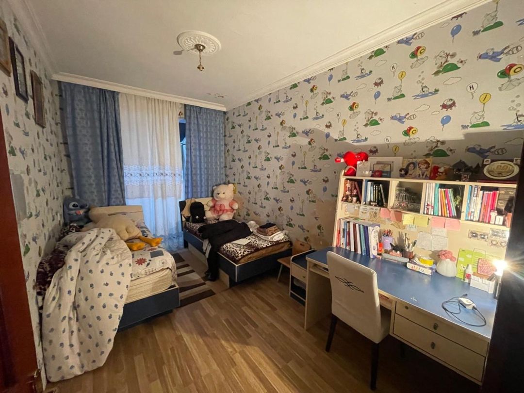 Satılır 4 otaqlı köhnə tikili 105 m² — Mənzil, Bakı (5)