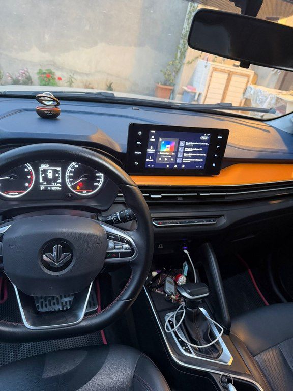 Maple X3 Pro, 1.5 L, 2023 il, 44 000 km 77-YC-651 — Avtomobillər, Bakı (2)