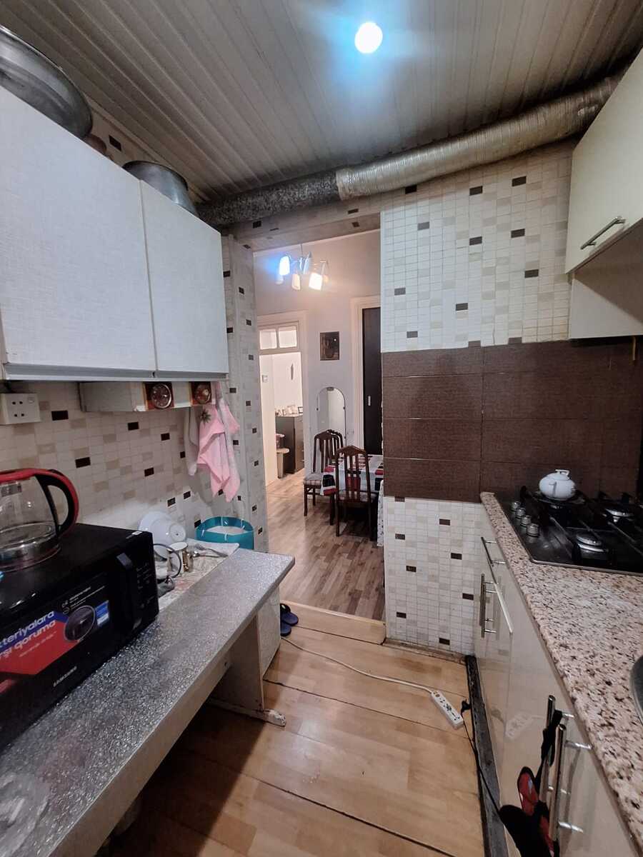 Satılır 2 otaqlı köhnə tikili 55 m² — Mənzil, Bakı (9)