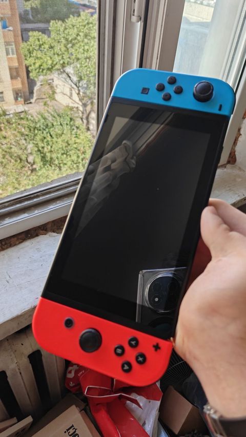 Nintendo Switch (Neon Blue/Neon Red) oyun konsolu bez prablem tezeden — Bakı