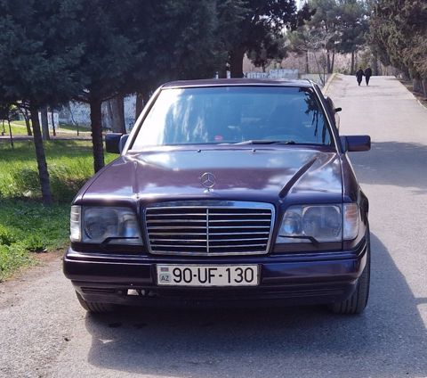 Mercedes 220 E, 2.2 L, 1995 il, 443 353 km — Bakı