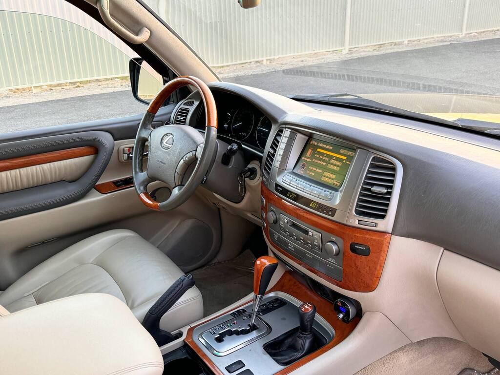 Lexus LX 470, 4.7 L, 2006 il, 300 000 km — Avtomobillər, Bakı (10)