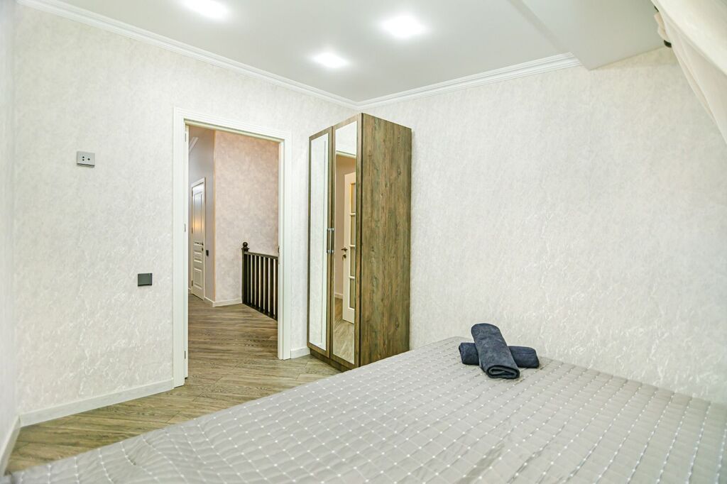 Satılır 7 otaqlı yeni tikili 210 m² — Mənzil, Bakı (12)