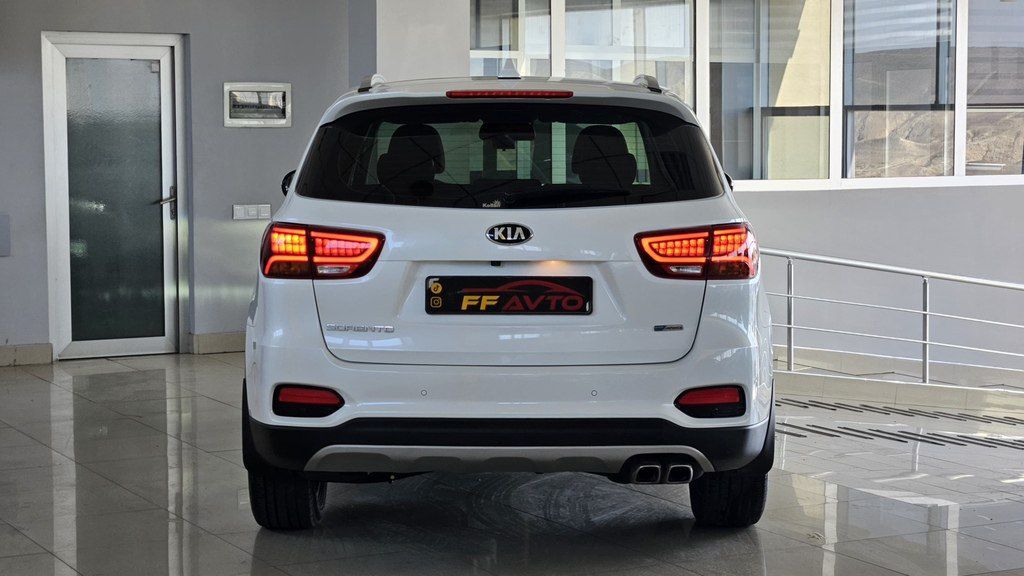 Kia Sorento, 2.0 L, 2019 il, 120 000 km 77-UQ-957 — Avtomobillər, Bakı (2)
