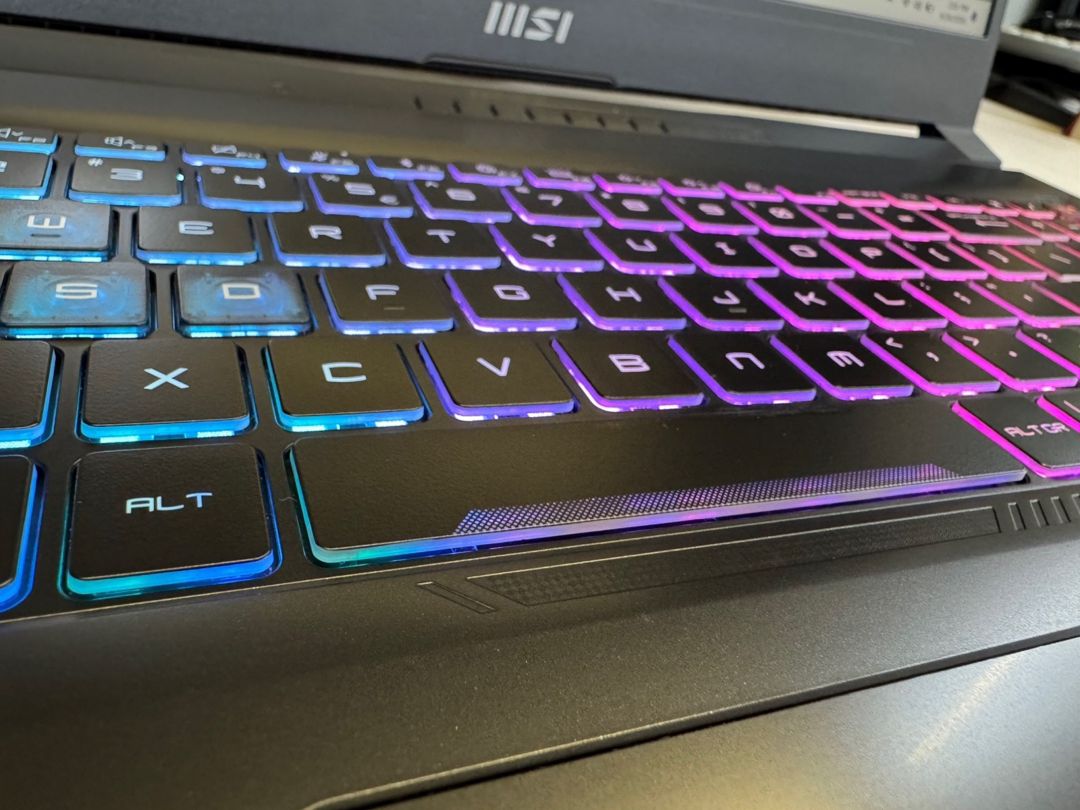 MSI Gaming RTX 4070 — Noutbuklar, Bakı (3)