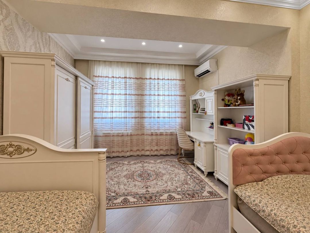 Satılır 4 otaqlı yeni tikili 185 m² — Mənzil, Bakı (9)
