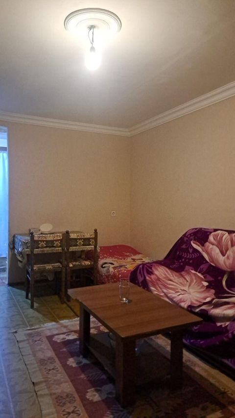 İcarəyə verilir 1 otaqlı köhnə tikili 30 m² — Bakı