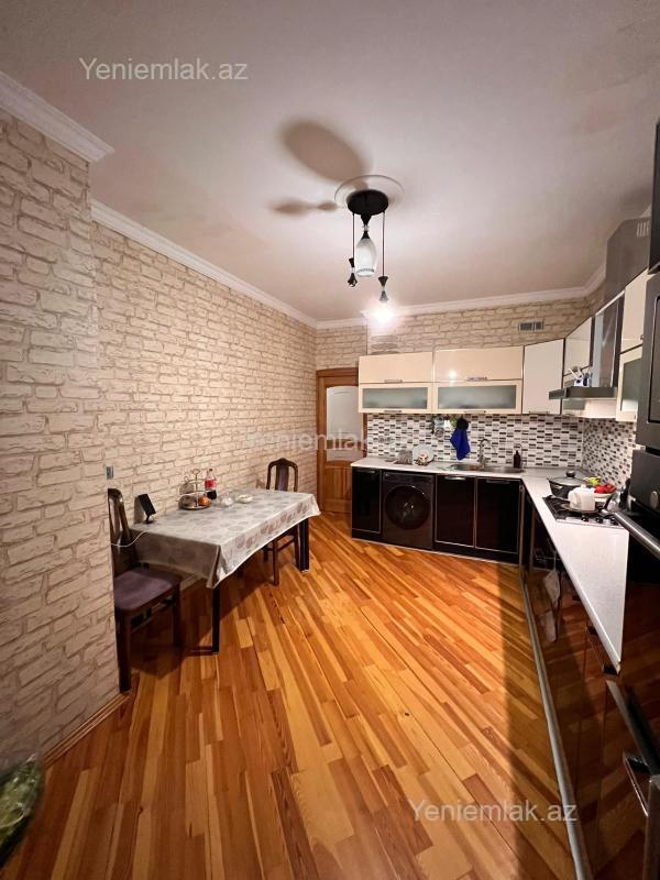 Satılır 3 otaqlı Bina evi menzil (Köhnə tikili), 80 m², Nizami rayonu — Mənzil, Bakı (9)