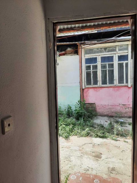 Satılır 2 otaqlı köhnə tikili 49 m² — Bakı