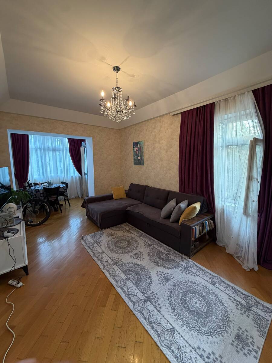 Satılır 2 otaqlı köhnə tikili 60 m² — Mənzil, Bakı