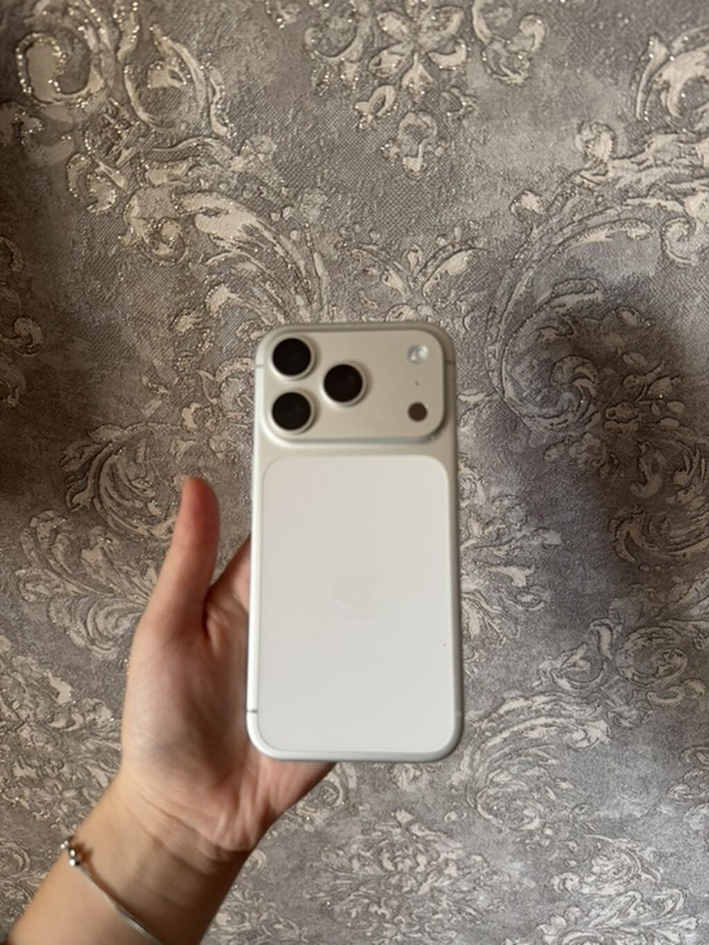 IPhone 17 Pro, 256 GB, Gümüşü, Face ID — Apple iPhone, Bakı (3)