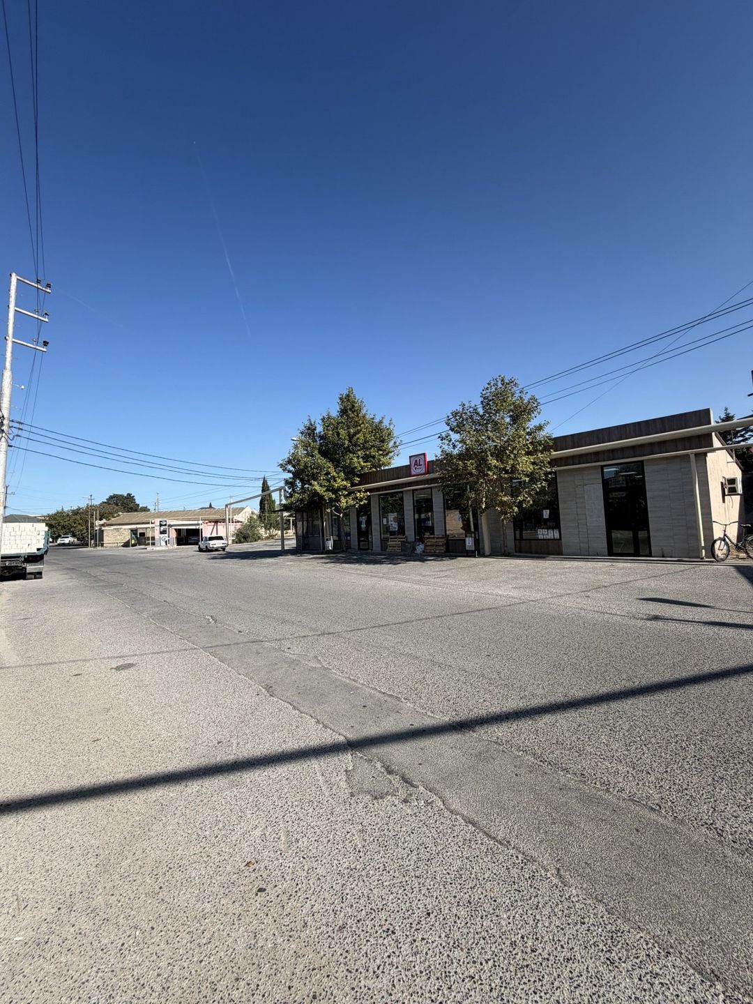 Satılır obyekt 200 m² — Əmlak, Bakı (3)