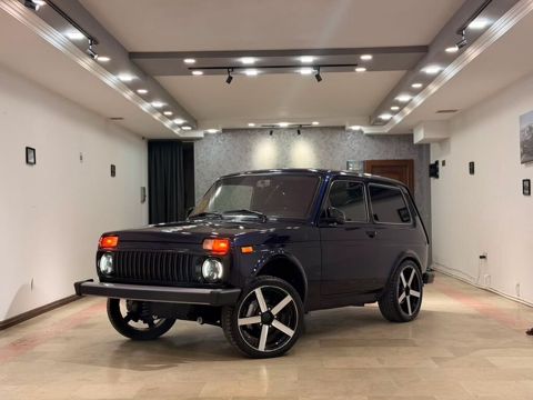 Vossen r18 disk teker .barterde olar zavod niva disktekerle ustunde — Bakı