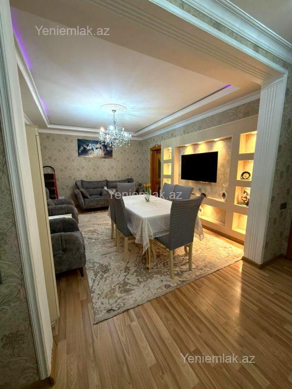 Satılır 4 otaqlı Bina evi menzil (Köhnə tikili), 83.5 m², 9-cu mikrorayon — Mənzil, Sumqayıt (4)