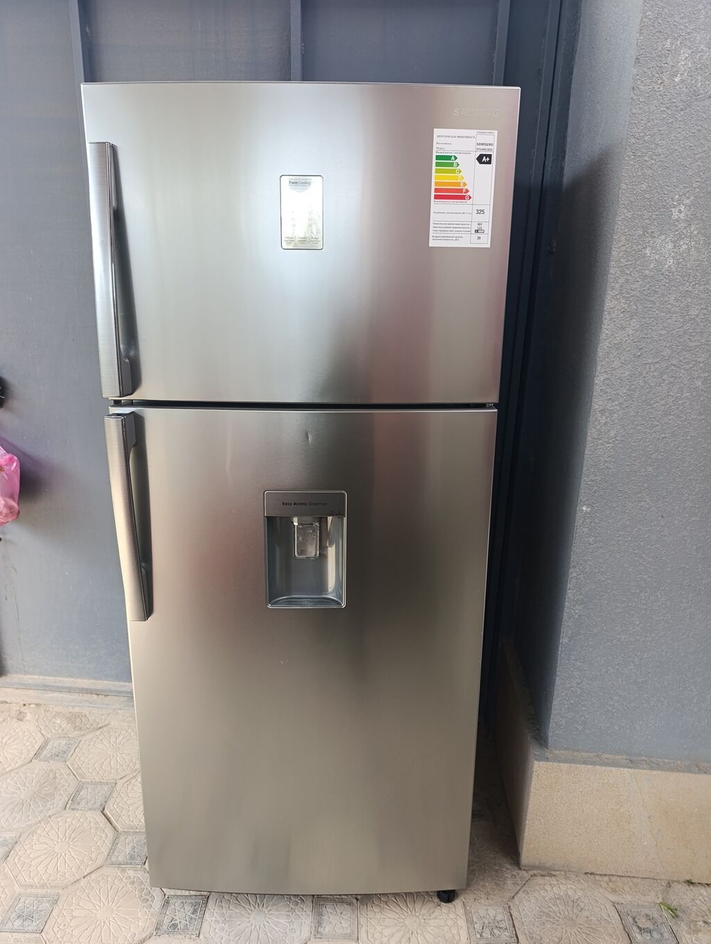İşlənmiş 2 qapılı Samsung Soyuducu Satılır, rəng - Gümüşü, Dispenserli — Soyuducular, Bakı (2)