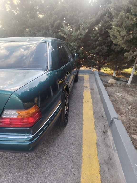 Mercedes 220 E, 2.2 L, 1995 il, 457 000 km 10-LB-526 — Avtomobillər, Bakı (6)