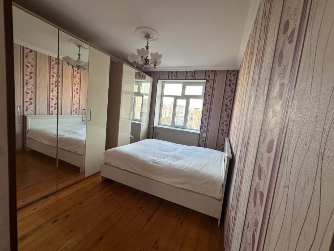 Satılır 2 otaqlı köhnə tikili 65 m² — Mənzil, Bakı (3)