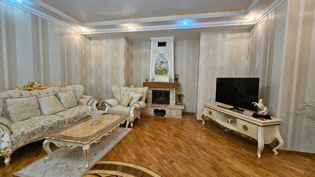 Satış: 10 otaqlı Ev / villa, 850 m², Binəqədi rayonu — Ev, villa, Bakı (3)
