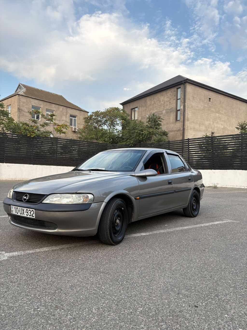 Opel Vectra: 1.6 l 1997 il 442000 km Sedan 10-UX-932 — Avtomobillər, Bakı (2)
