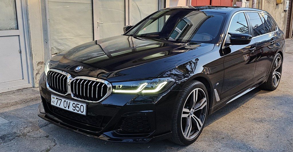 BMW 520, 2.0 L, 2022 il, 118 800 km 77-OV-950 — Avtomobillər, Bakı (12)