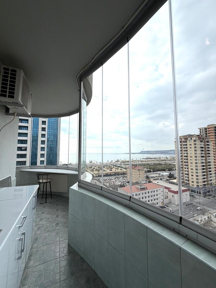 Satılır 6 otaqlı yeni tikili 280 m² — Mənzil, Bakı (3)