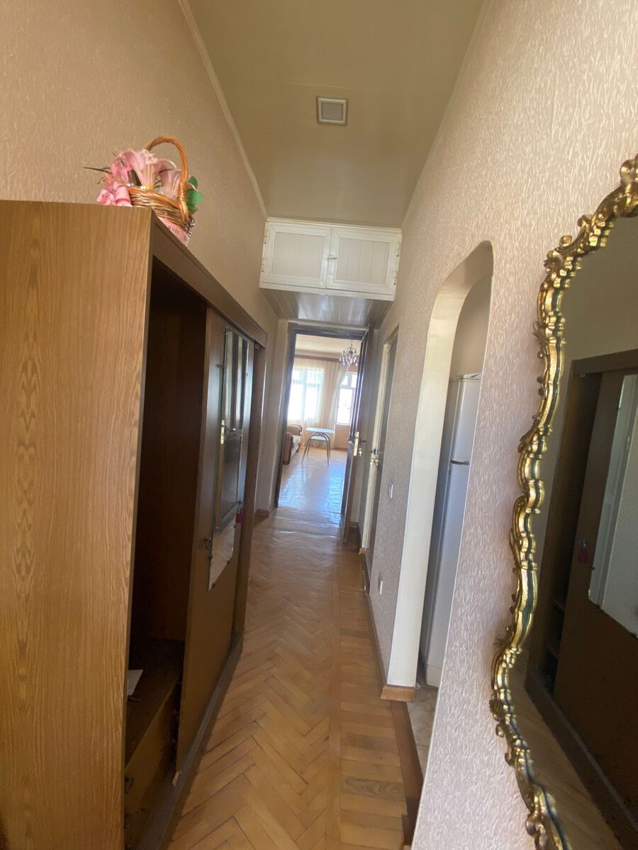 Satılır 1 otaqlı köhnə tikili 35 m² — Mənzil, Bakı (11)