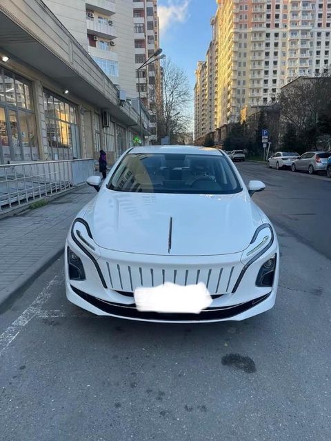 Hongqi E-QM5, 54 kWh, 2024 il, 46 000 km — Bakı