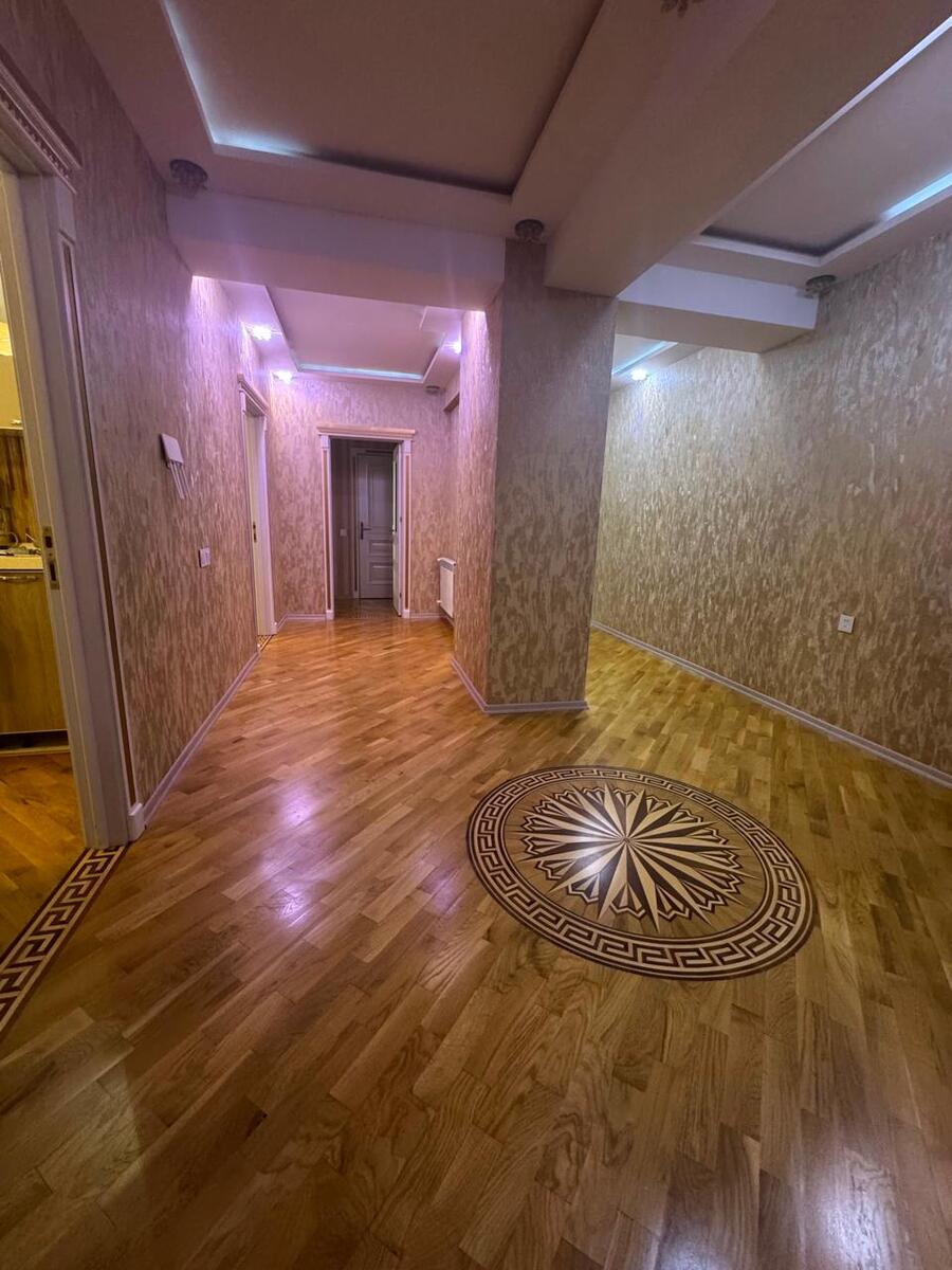 Satılır 3 otaqlı yeni tikili 130 m² — Mənzil, Bakı (3)