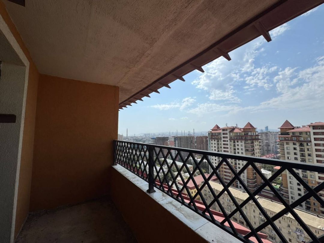 Satılır 4 otaqlı yeni tikili 186 m² — Mənzil, Bakı (8)