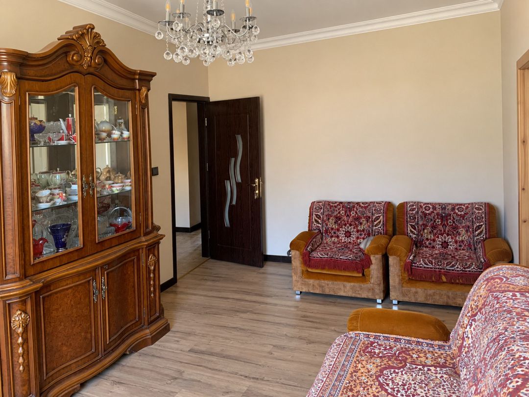 Satılır 5 otaqlı köhnə tikili 125 m² — Mənzil, Bakı (7)