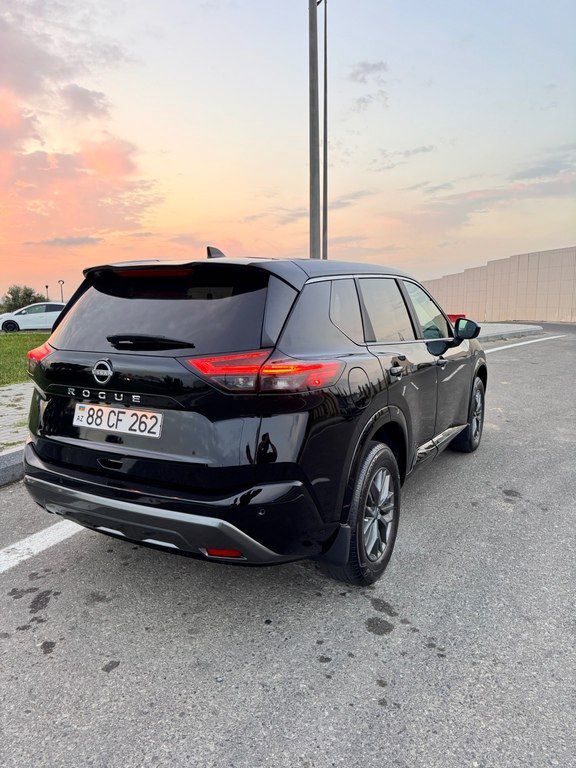 Nissan Rogue, 1.5 L, 2024 il, 44 355 km 88-CF-262 — Avtomobillər, Bakı (4)