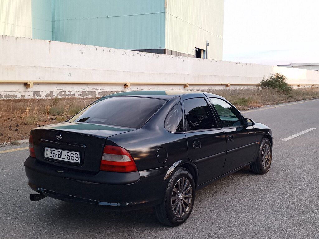 Opel Vectra, 1.6 L, 1997 il, 317 296 km 35-BL-569 — Avtomobillər, Sumqayıt (8)