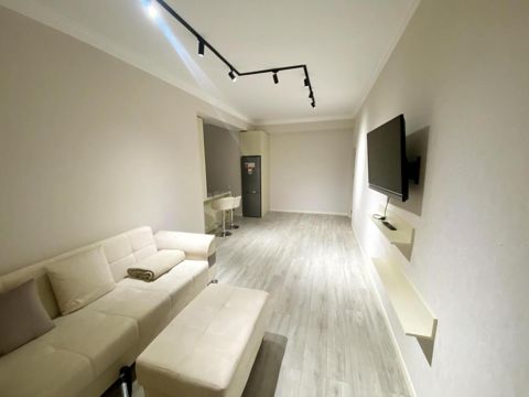 Satılır 3 otaqlı yeni tikili 75 m² — Bakı